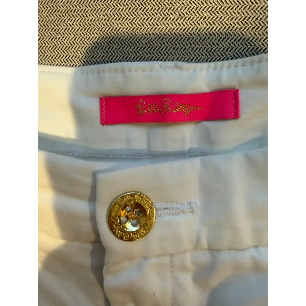 Lilly Pulitzer White Bermuda Shorts Women's size 12 Gold Button